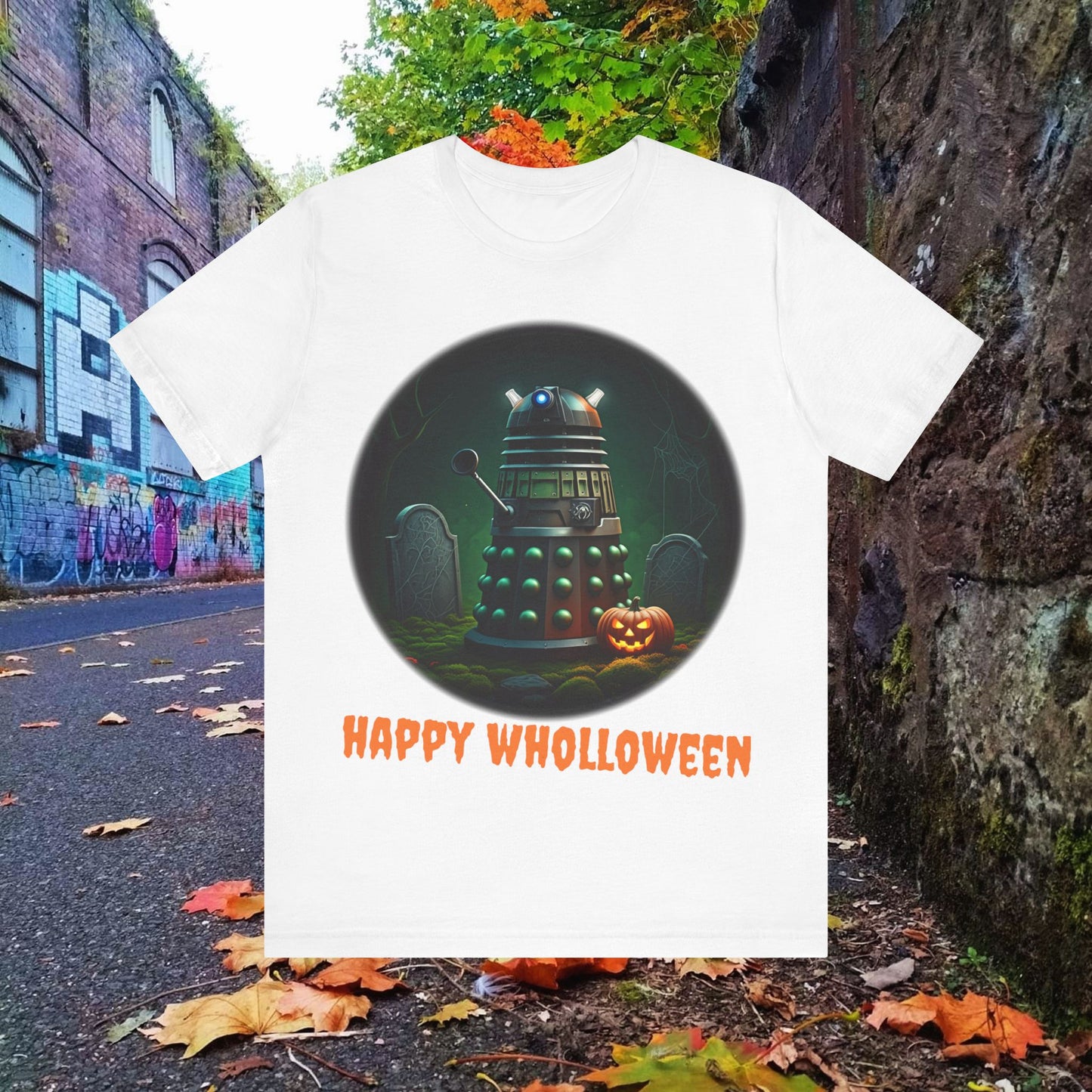 Happy Wholloween Green Dalek in a graveyard, I know, I know... T-shirt featuring pumpkin and gravestone